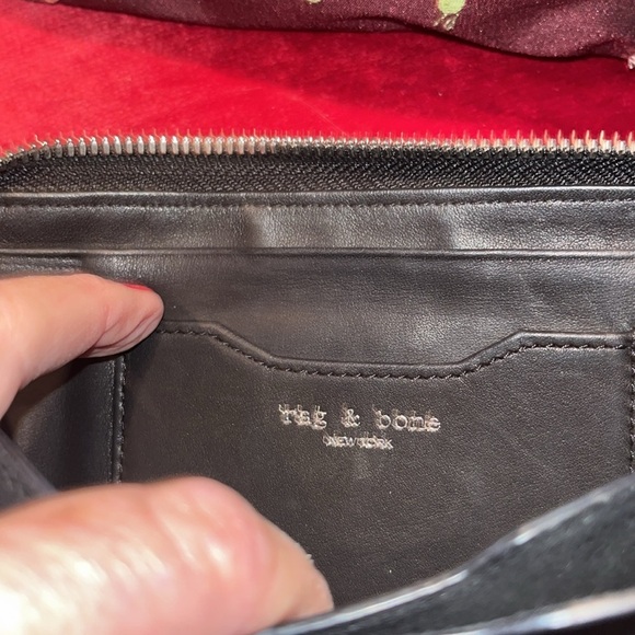 Rag & Bone black textured zip up wallet/ wristlet leather one size 7” X 4” - Picture 5 of 11